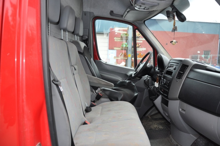 993531-22 Volkswagen Crafter 35 2.5 TDI - 2008