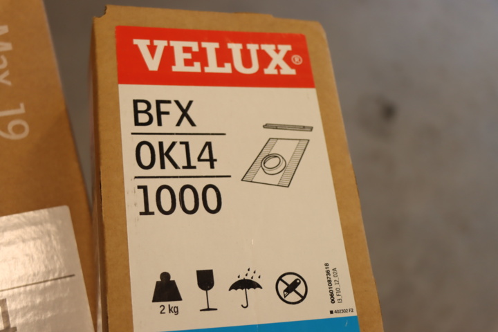 931040-5 Ljustunnel med installationskrage