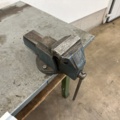 1002902-3 Workbench with sheet metal and vise