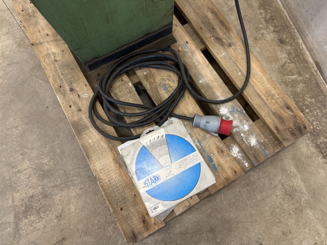 1002918-8 Klingkap Pedrazzoli Brown 250