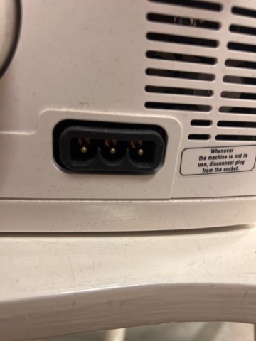 1001294-3 Overlock sewing machine, Juki MO-50eN