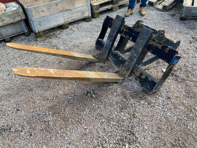 805801-75 Wheel excavator Liebherr 912 Compact - 2013