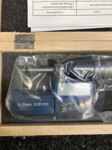 1010801-2 Digital external micrometer 0-25 mm