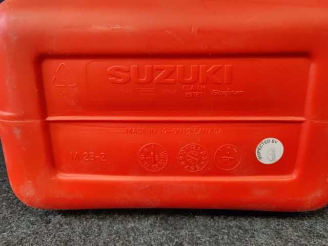 1013732-9 Fuel tank Suzuki 25L