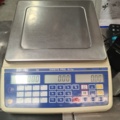 1013987-1 Digital scale, scanner, shopping baskets