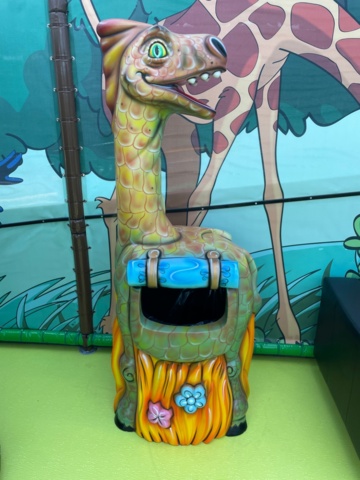 1014093-2 Dinosaur / Dragon Garbage can