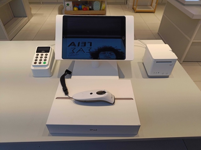 929073-1 Checkout system izettle