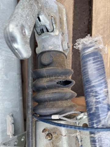 897241-4 NEW BPW trailer axle with push brake and cables