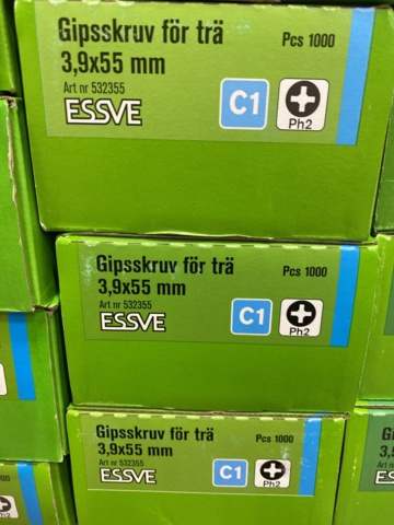 1014203-12 Pallet with banded screw