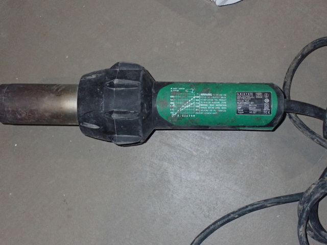 1012361-5 Various tools for tiling