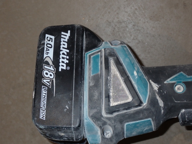 1012361-11 Various tools for tiling