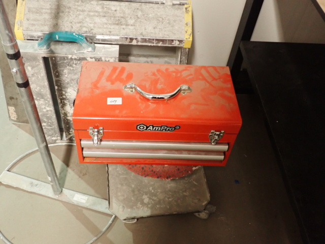 1012419-6 Tool box, cable and ladder