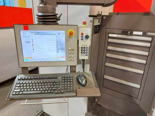 1014414-7 Laserskärmaskin Bystronic Byspeed 3015 + Bylaser 4400