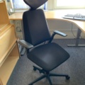 992643-6 Office furniture: Electric raise/lower desk, office chair, bookshelves, whiteboard