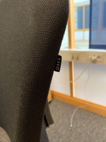 992646-4 Office furniture: Electric raise/lower desk, office chair, bookshelf