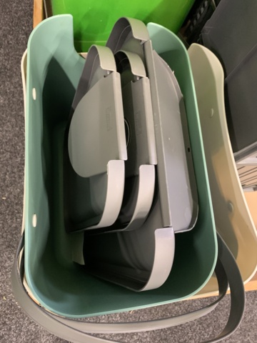 1014679-4 Assortment of dustbins & sorting bins