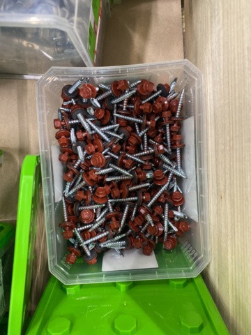 1014703-3 Screw assortment Essve