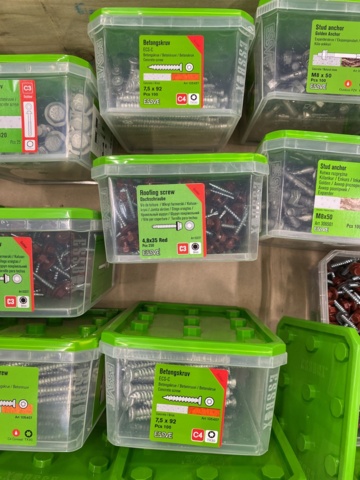 1014703-8 Screw assortment Essve