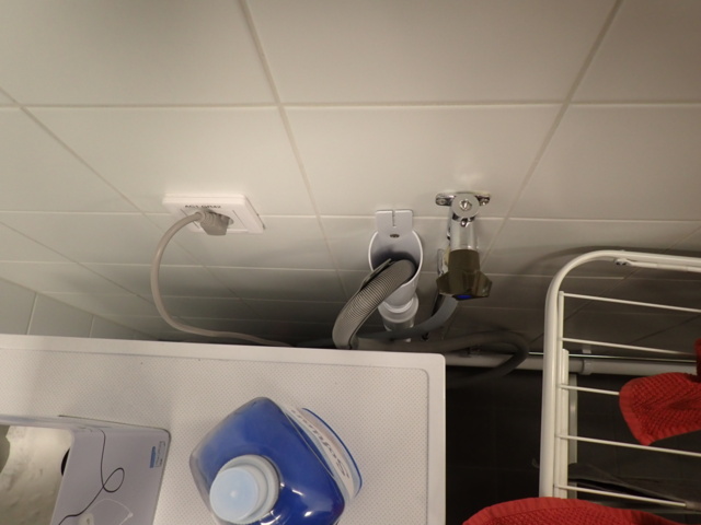 1014706-7 Washing machine Logic L814WM20E