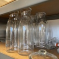 998455-5 Kitchen utensils, crockery, canteens, glasses, cutlery, etc.