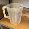 998455-11 Kitchen utensils, crockery, canteens, glasses, cutlery, etc.