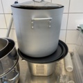998455-27 Kitchen utensils, crockery, canteens, glasses, cutlery, etc.