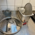 998455-30 Kitchen utensils, crockery, canteens, glasses, cutlery, etc.
