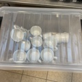 998455-32 Kitchen utensils, crockery, canteens, glasses, cutlery, etc.