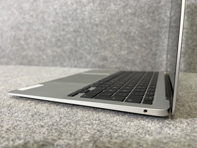 962814-7 MacBook Air (Retina, 13-inch, 2020)