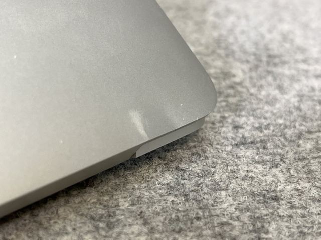 962814-10 MacBook Air (Retina, 13-inch, 2020)