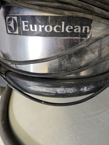 962819-6 Dammsugare, 2 st, Nilfisk och Euroclean