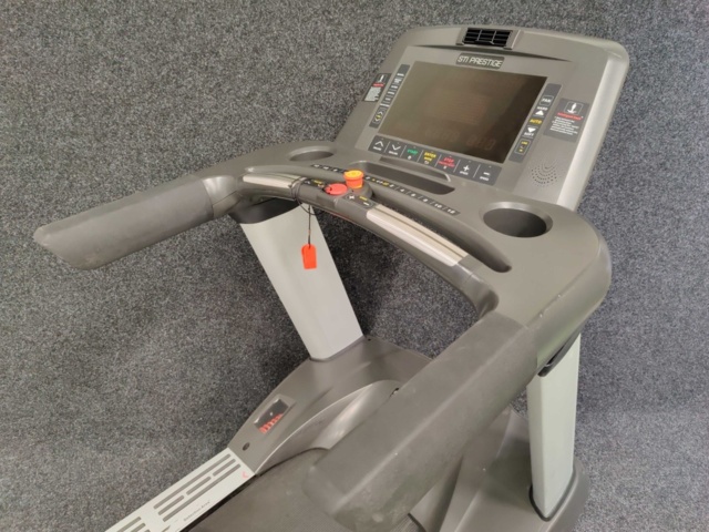 1007501-6 Treadmill STI Prestige TA-7720