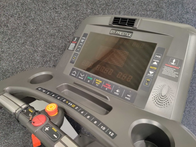 1007501-7 Treadmill STI Prestige TA-7720