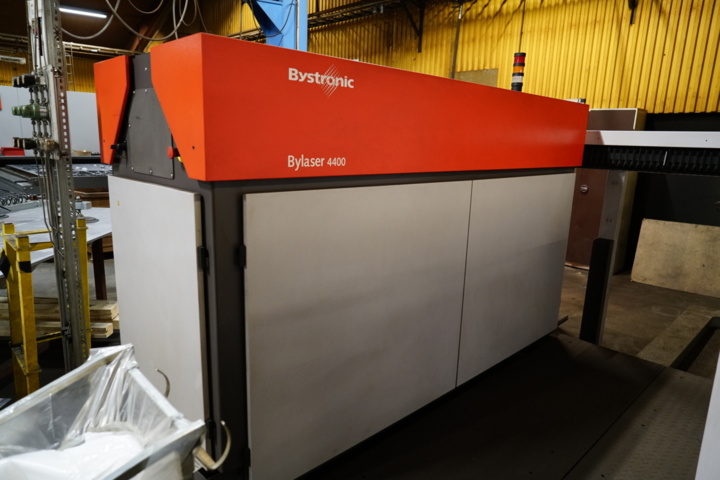 1014414-4 Laserskärmaskin Bystronic Byspeed 3015 + Bylaser 4400