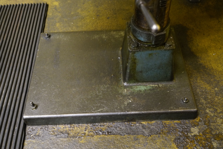 1014417-10 Drilling machine Strands type S68