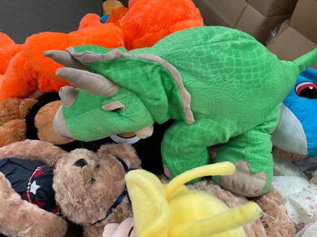 1015885-3 256 mixed teddy bears