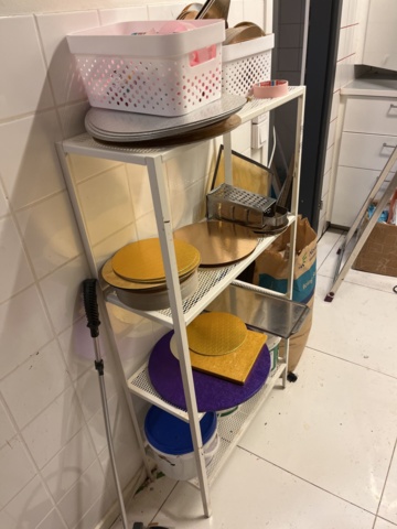 990156-17 Cake-making accessories / Balloons, disposable products, etc