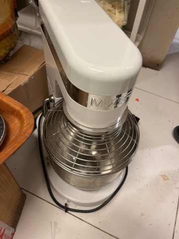 990156-23 Cake-making accessories / Balloons, disposable products, etc