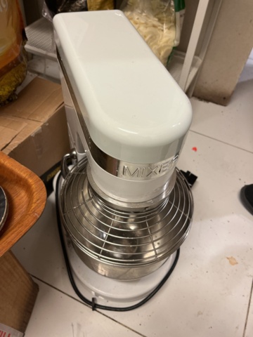 990156-24 Cake-making accessories / Balloons, disposable products, etc