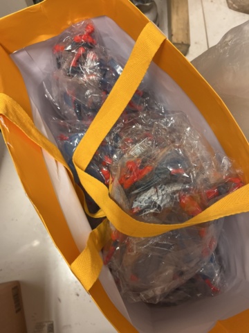 990156-27 Cake-making accessories / Balloons, disposable products, etc