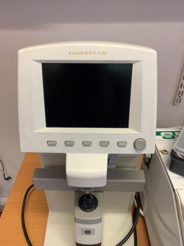 898982-3 Auto-Lensmeter and SEFO 123 hand grinder