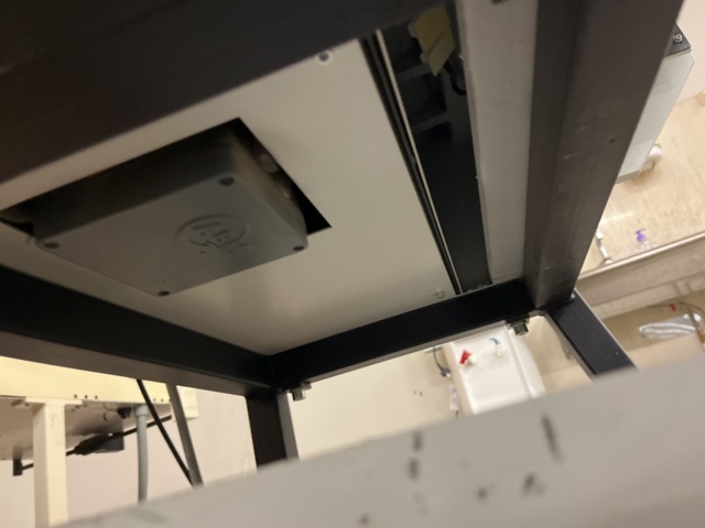 990162-17 Renz Super 500 Hand punch machine