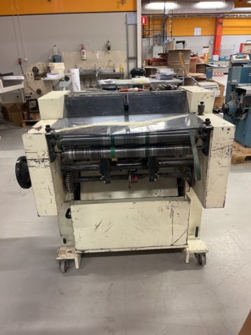 990158-6 James Burn Lhermite EM520 + SF520