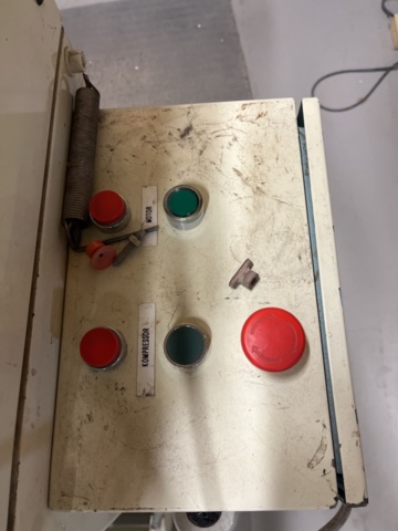 990158-16 James Burn Lhermite EM520 + SF520