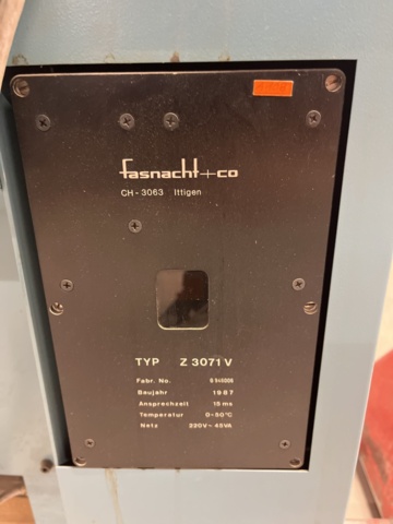 990157-6 JOS Hunkler RE-Mat 320 Register cutting / Index cutting machine