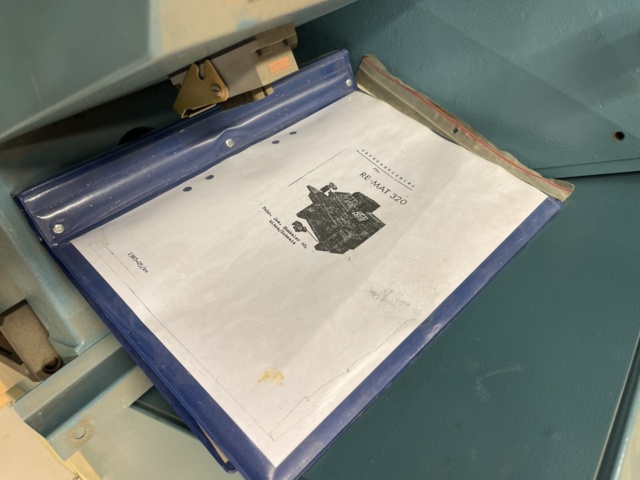 990157-8 JOS Hunkler RE-Mat 320 Register cutting / Index cutting machine