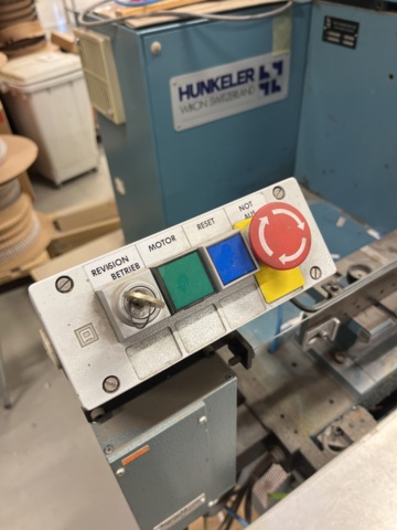 990157-11 JOS Hunkler RE-Mat 320 Register cutting / Index cutting machine