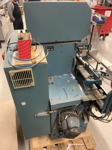990157-15 JOS Hunkler RE-Mat 320 Register cutting / Index cutting machine