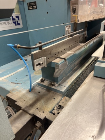 990157-19 JOS Hunkler RE-Mat 320 Register cutting / Index cutting machine