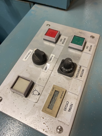 990157-24 JOS Hunkler RE-Mat 320 Register cutting / Index cutting machine